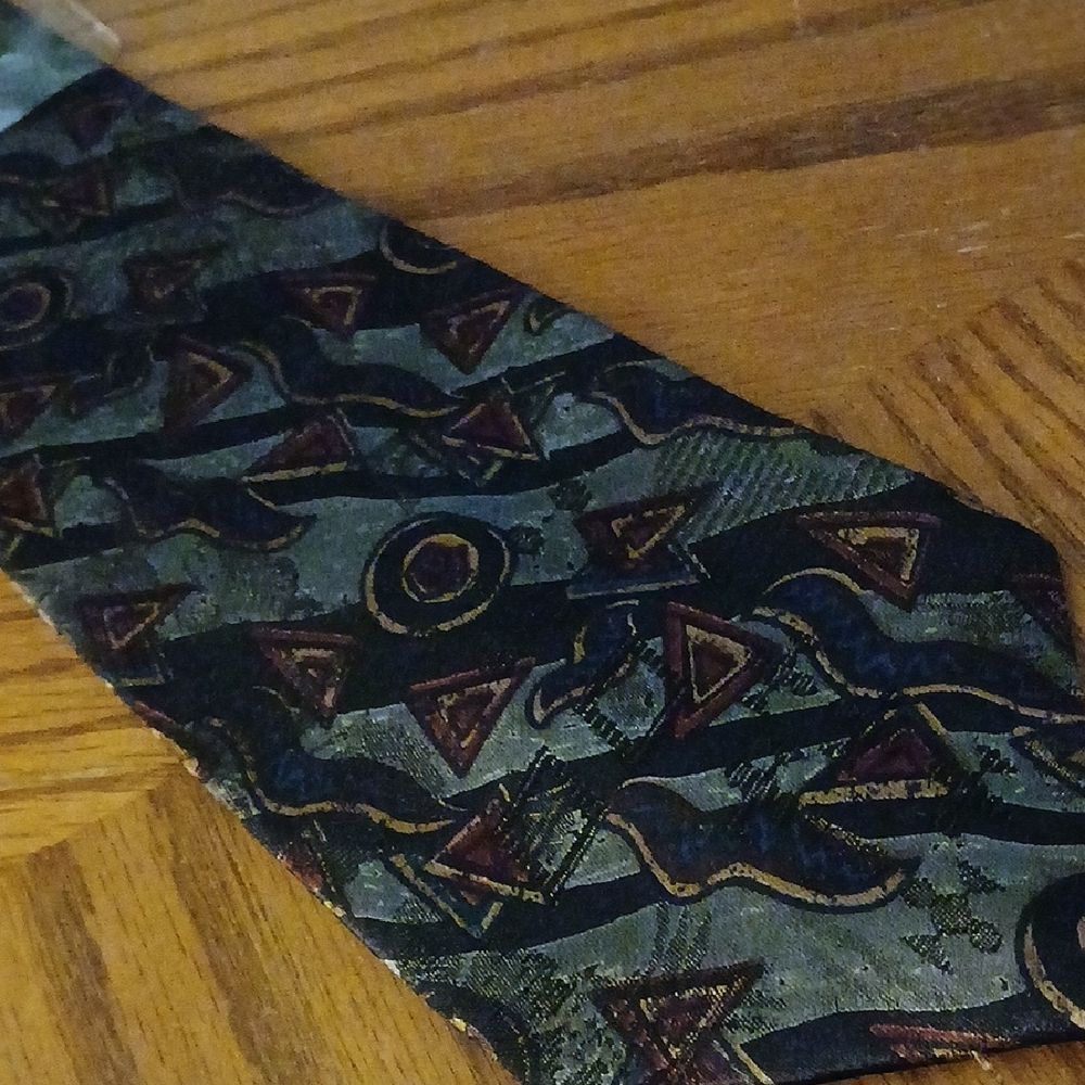 🤠New Wembley Tie